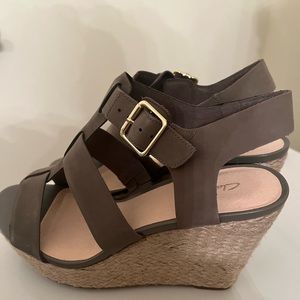 Clarks NWT size 7M Maritsa 95 wedge sandals